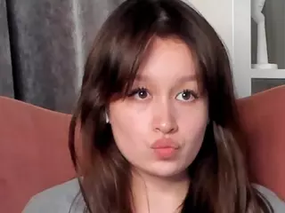 ElwynaDuell's Live Sex Cam Show
