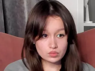ElwynaDuell's Live Sex Cam Show