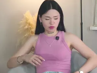 FancyHelms's Live Sex Cam Show