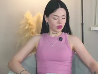 FancyHelms's Live Sex Cam Show