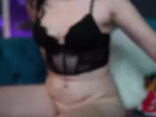 KayleeCali's Live Sex Cam Show
