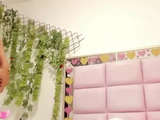 Mary-Buchanon's Live Sex Cam Show