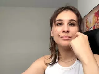 NeldaBiddy's Live Sex Cam Show