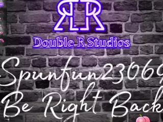 SPUNFUN23069's Live Sex Cam Show