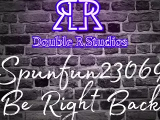 SPUNFUN23069's Live Sex Cam Show