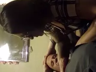 Squirts8173's Live Sex Cam Show
