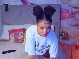 AlectraStorm's Live Sex Cam Show