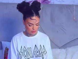 AlectraStorm's Live Sex Cam Show
