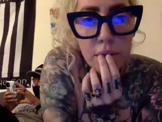 PaigeSixx's Live Sex Cam Show