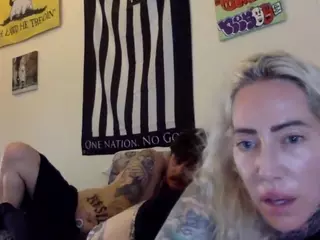 PaigeSixx's Live Sex Cam Show