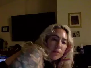 PaigeSixx's Live Sex Cam Show