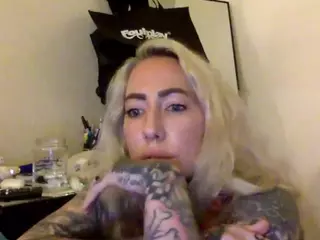 PaigeSixx's Live Sex Cam Show