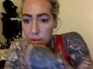 PaigeSixx's Live Sex Cam Show