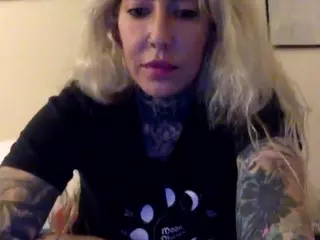 PaigeSixx's Live Sex Cam Show
