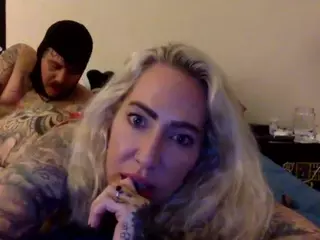 PaigeSixx's Live Sex Cam Show