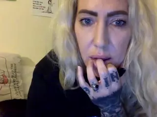 PaigeSixx's Live Sex Cam Show