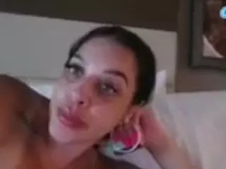 SoYummyyy's Live Sex Cam Show