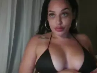 SoYummyyy's Live Sex Cam Show