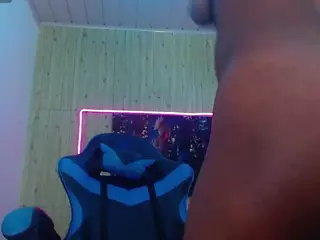 tayra-20's Live Sex Cam Show