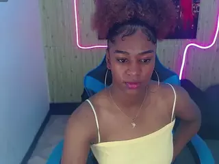 tayra-20's Live Sex Cam Show