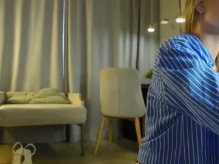 WildaHigbie's Live Sex Cam Show