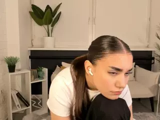 WilonaAgard's Live Sex Cam Show
