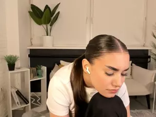 WilonaAgard's Live Sex Cam Show