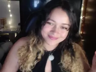 AliaGarcia's Live Sex Cam Show