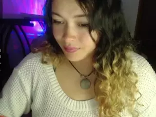 AliaGarcia's Live Sex Cam Show