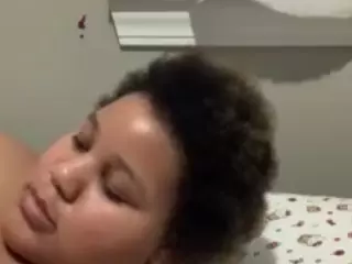 bella-rose2's Live Sex Cam Show