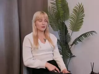 ElletteBurland's Live Sex Cam Show