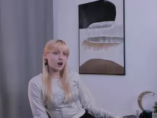 ElletteBurland's Live Sex Cam Show