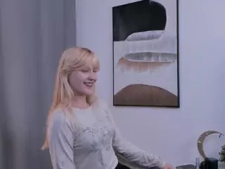 ElletteBurland's Live Sex Cam Show
