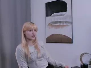 ElletteBurland's Live Sex Cam Show