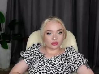 ErleneFears's Live Sex Cam Show