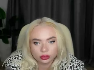 ErleneFears's Live Sex Cam Show