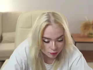 ErleneFears's Live Sex Cam Show