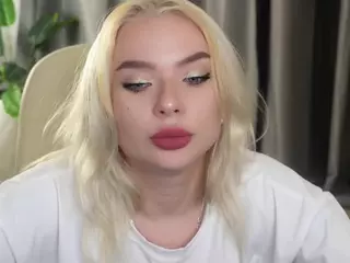 ErleneFears's Live Sex Cam Show