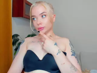 ErleneFears's Live Sex Cam Show