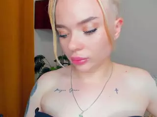 ErleneFears's Live Sex Cam Show