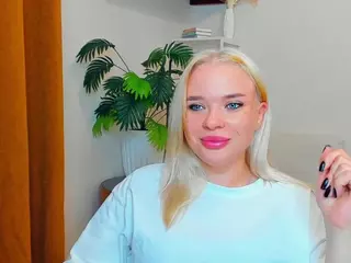 ErleneFears's Live Sex Cam Show