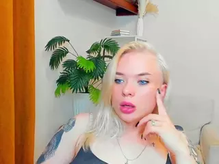 ErleneFears's Live Sex Cam Show