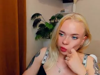 ErleneFears's Live Sex Cam Show