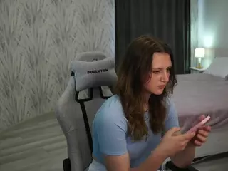 GeorginaFieldhouse's Live Sex Cam Show