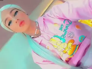isabellalatingirs's Live Sex Cam Show