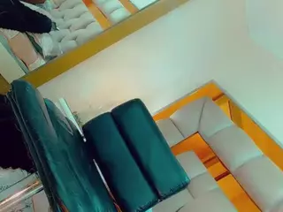isabellalatingirs's Live Sex Cam Show