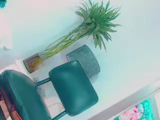 isabellalatingirs's Live Sex Cam Show