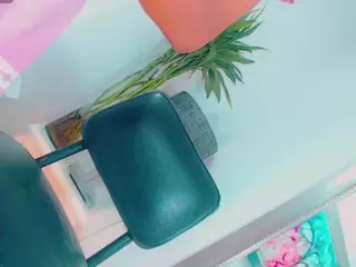 isabellalatingirs's Live Sex Cam Show