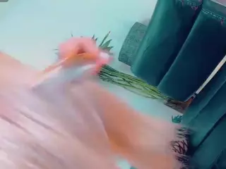 isabellalatingirs's Live Sex Cam Show