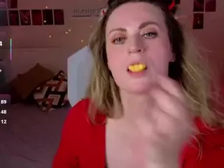 lanaglow's Live Sex Cam Show